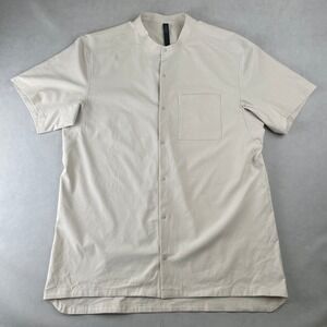 Lululemon Airing Easy Short Sleeve Snap Button Shirt Cream Band Collar Mens XL